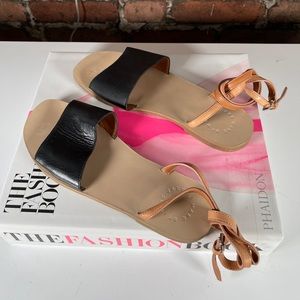 Marc Jacobs black & Tan Leather Ankle Wrap flat sandals